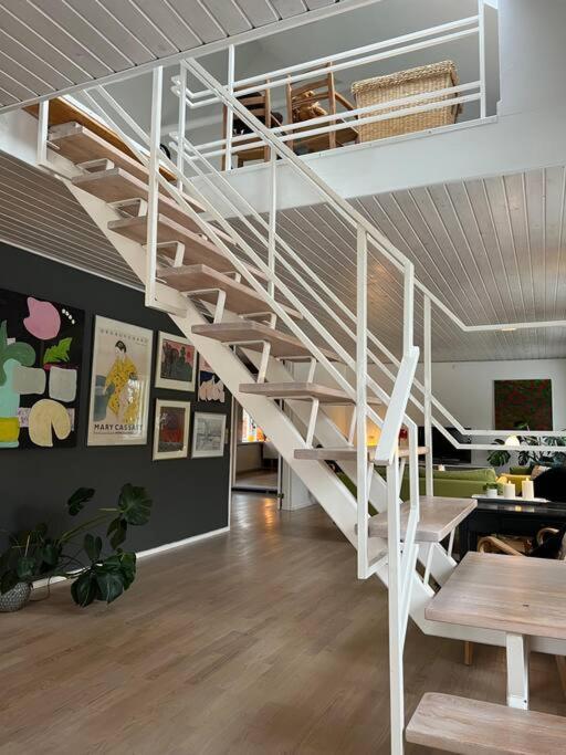 Skont Hus Pa Landet Taet Pa Billund Villa Give Exterior photo