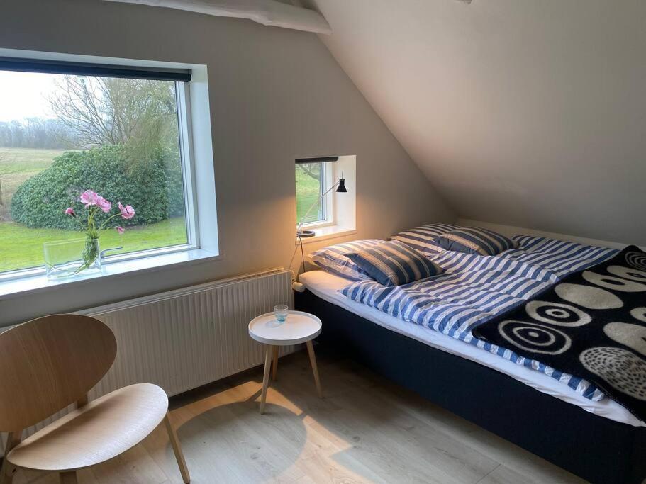 Skont Hus Pa Landet Taet Pa Billund Villa Give Exterior photo